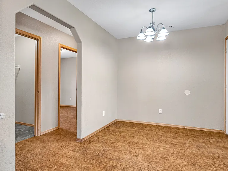 316 Apple Valley Dr — Photo 11