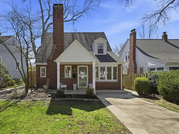 211 Garrett Pl, Columbus, OH 43214