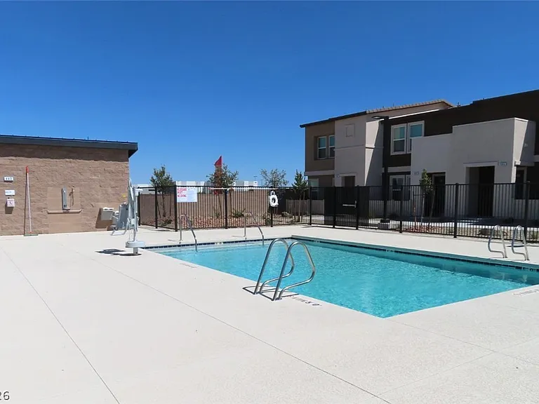 1901 Nydia Vista St — Photo 35