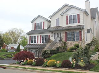 400 Cliff Rd, Sewaren, NJ 07077