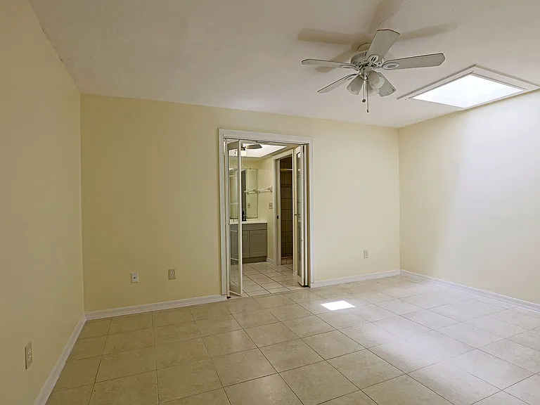 1398 Evalena Ln — Photo 9