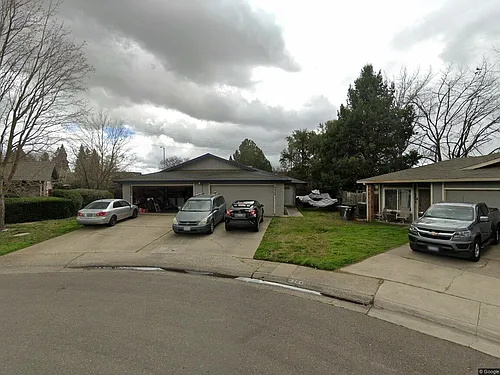 9258 Corinthian Cir Photo 1