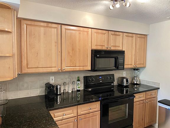 5th image of 2036 Alta Meadows Lane #1404