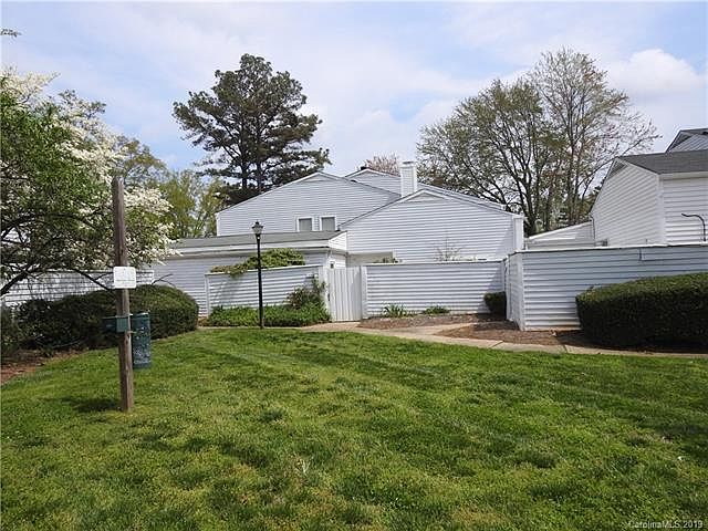 1st image of 7015 Stonington Ln