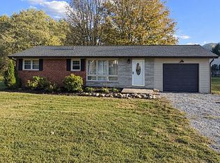 586 Garrison Hollow Rd, Elizabethton, TN 37643