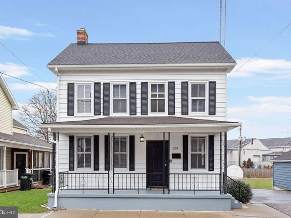 231 N 3rd St, Hanover, PA 17331