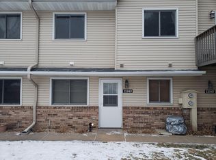 11343 Ibis St NW, Coon Rapids, MN 55433