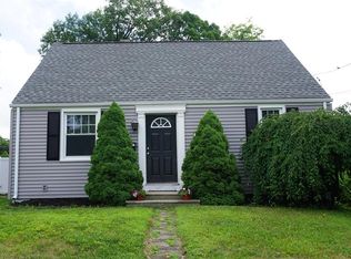 14 Claridge Rd, Worcester, MA 01606