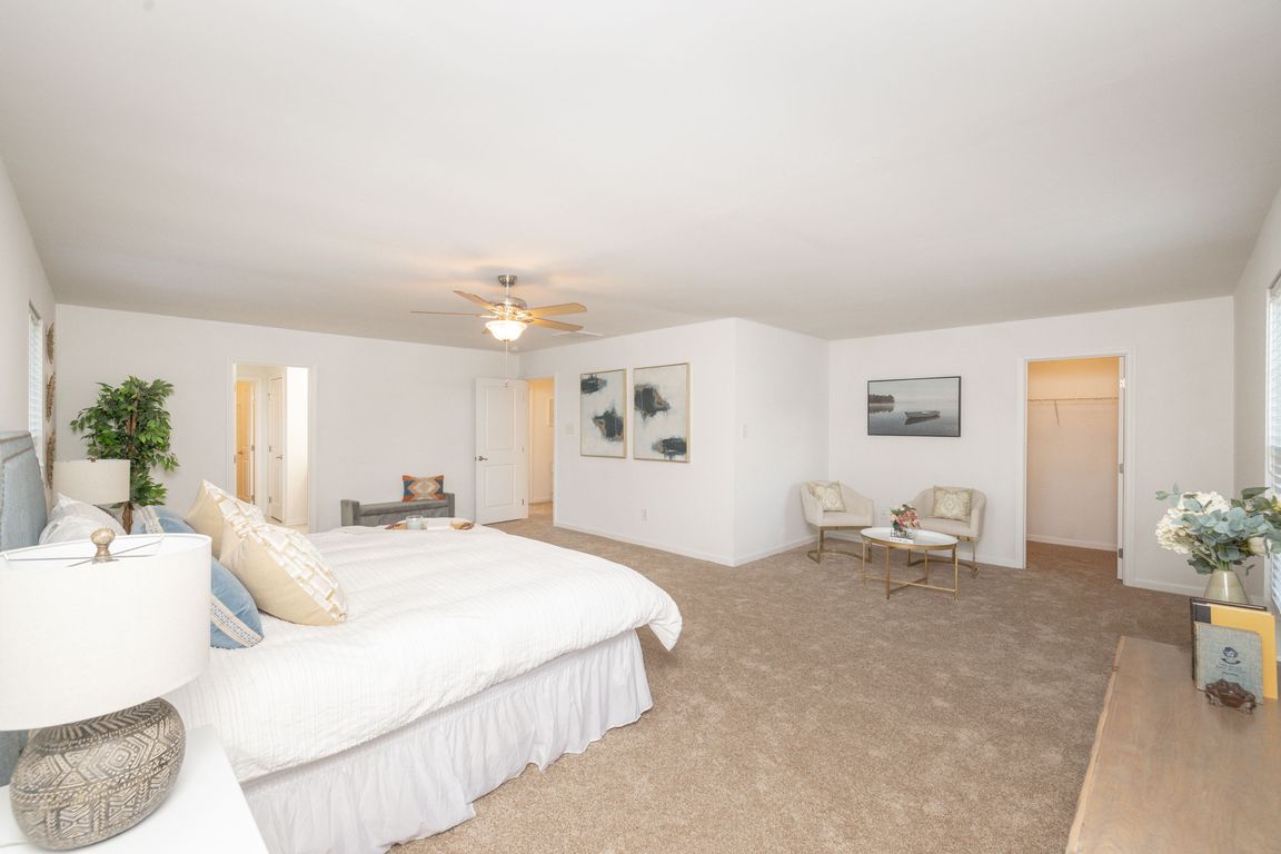 next background image