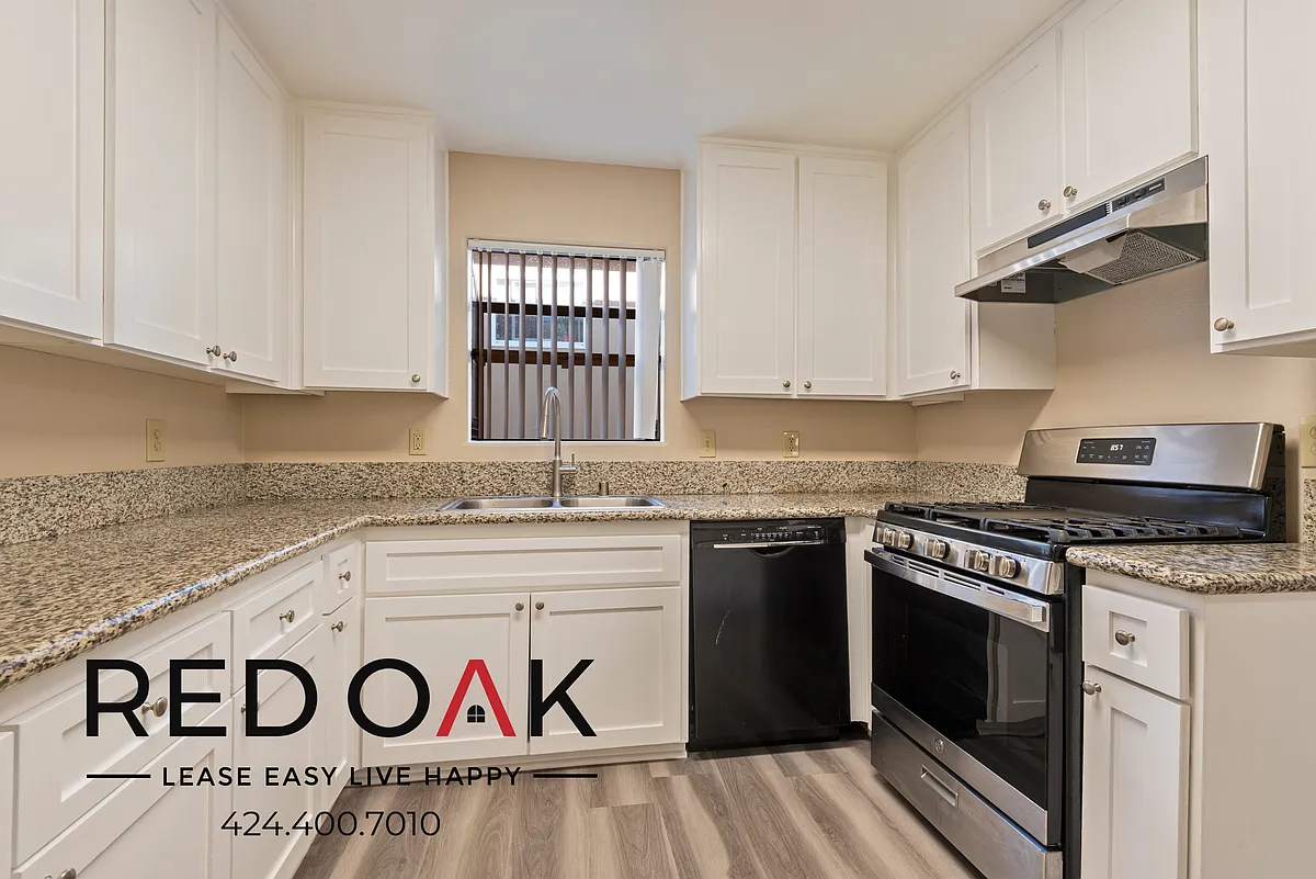 Building Photo - 1248 W Gardena Blvd #3