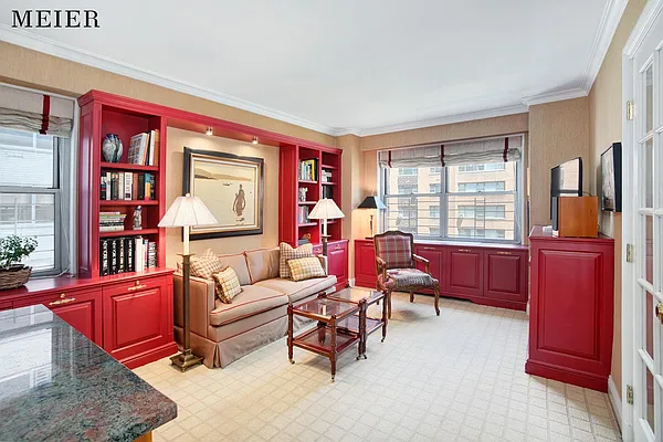 Sold by MEIER | media 23