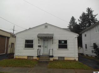 250 E 2nd St, Hummelstown, PA 17036