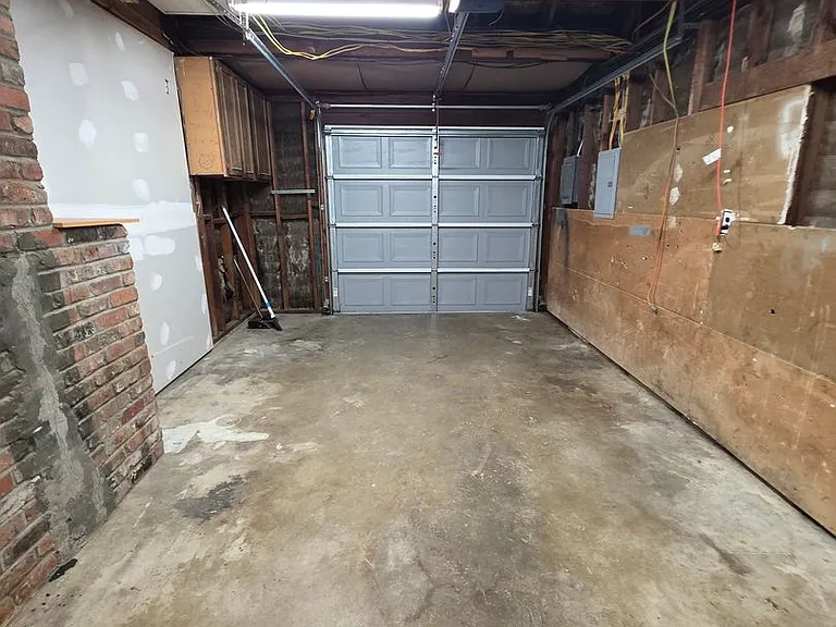 1317 Sherwood Dr — Photo 49