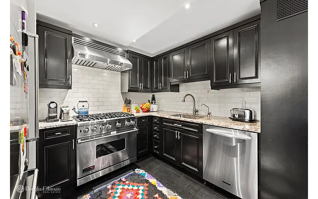 Sold by Douglas Elliman | media 12