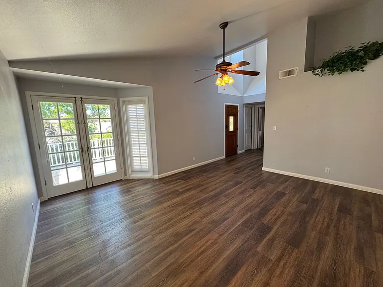 1205 Dominic Way — Photo 11