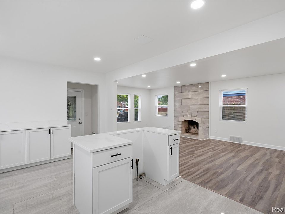 5200 Balfour Rd, photo 10
