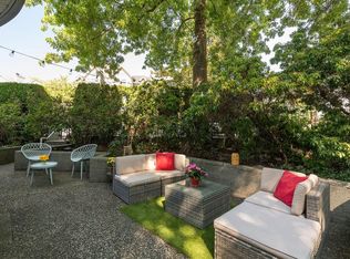 838 W 16th Ave #102, Vancouver, BC V5Z 1T1