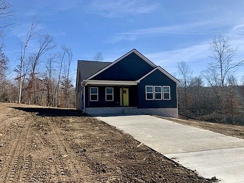 2nd image of 399 Kelsie Cir