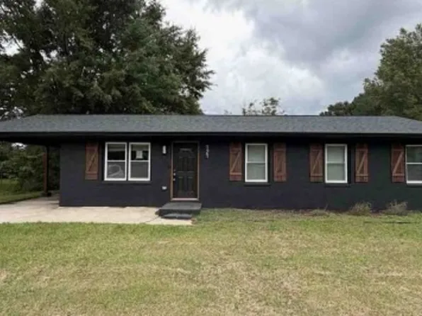 121 Hartley St, Fort Valley, GA 31030
