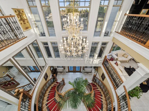 12788 Ross Pl, Surrey, BC V3V 6E1