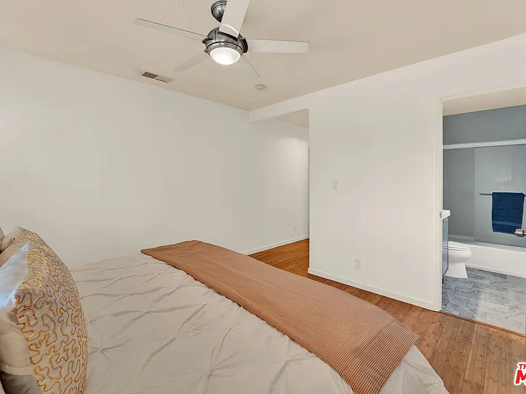 2714 Auburn St #6 — Photo 28