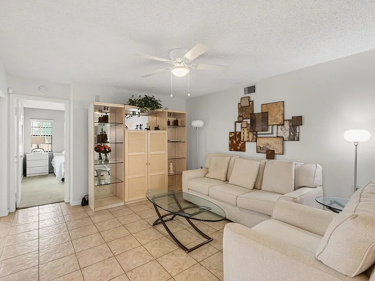 5851 Parkwalk Dr — Photo 20