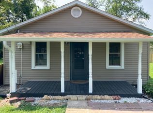 506 Redbud Ln, Ashland, MO 65010