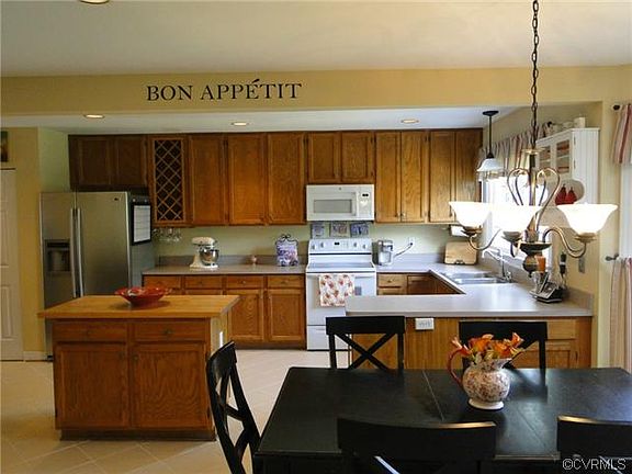 5th image of 12213 Walborough Ln