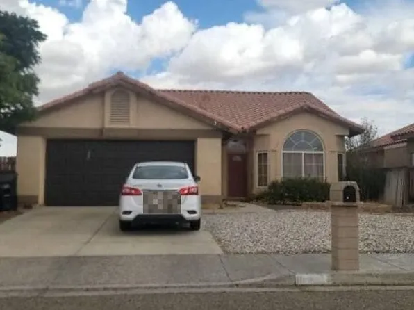 15185 Zircon Dr, Victorville, CA 92394