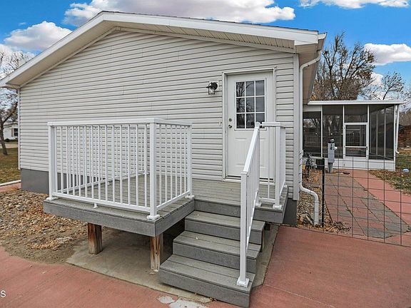 5th image of 3906 2nd Ave E