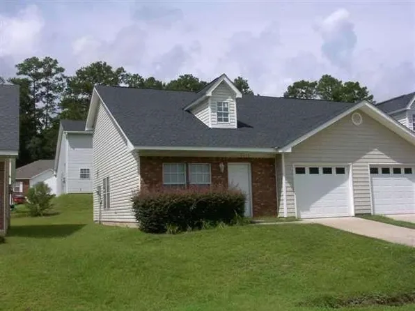 2010 Nena Hills Dr, Tallahassee, FL 32304