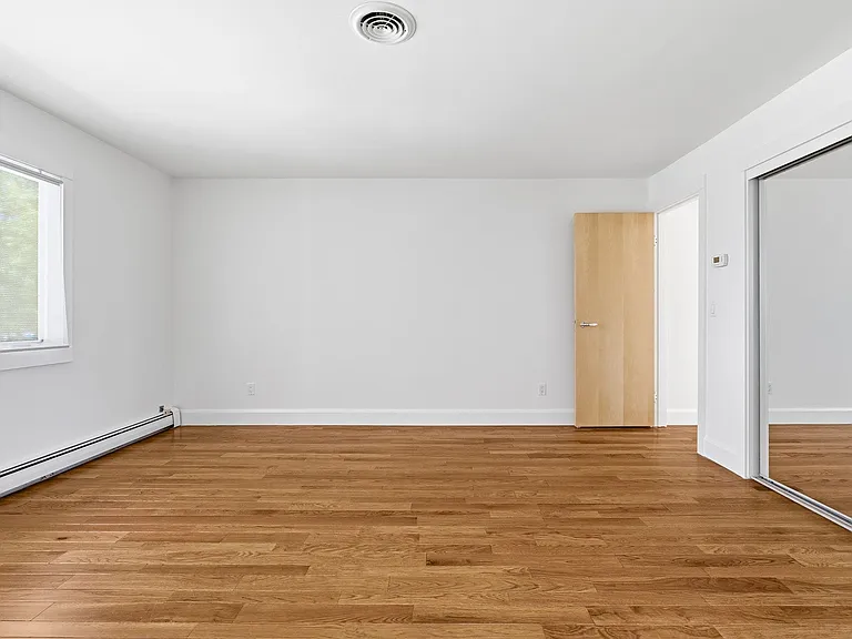 12 Wyeth Ct — Photo 14