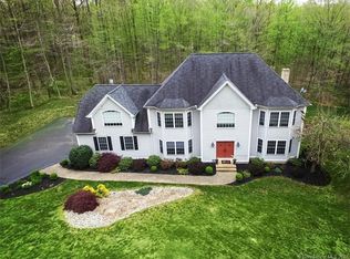 604 Old Toll Rd, Madison, CT 06443