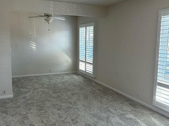 4th image of 129 Roycroft Ave APT 3