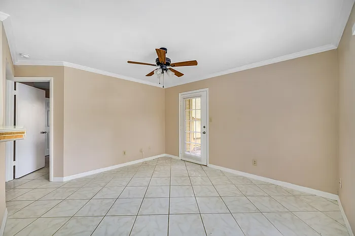 8630 Mallard Reserve Dr #101 — Photo 9