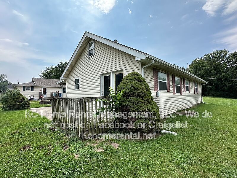 1st image of 7113 N Highland Ave