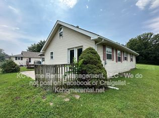 7113 N Highland Ave, Gladstone, MO 64118