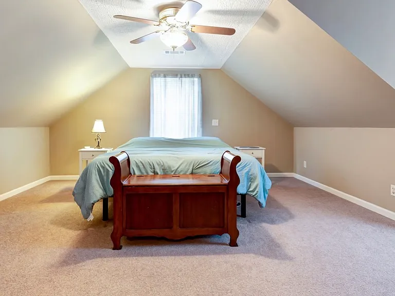102 Fresca Ct — Photo 30