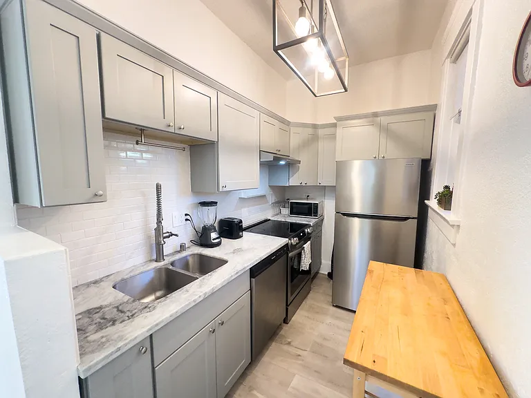 1343 C St #9A — Photo 10