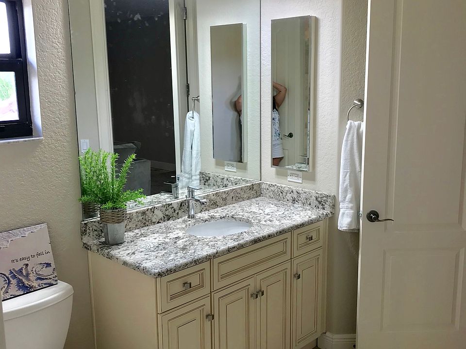 1st image of 5418 SW 24th Pl