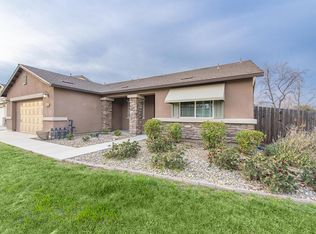 3110 W Sedona Ave, Visalia, CA 93291