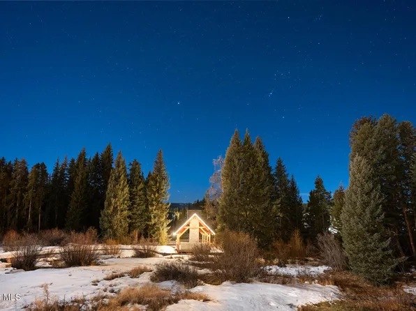 75 APRES Way, Winter Park, CO 80482