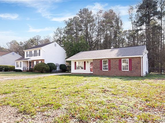 3rd image of 3711 Mitcheltree Blvd
