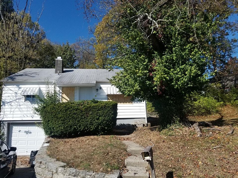 1st image of 1922 Ashbrook Dr