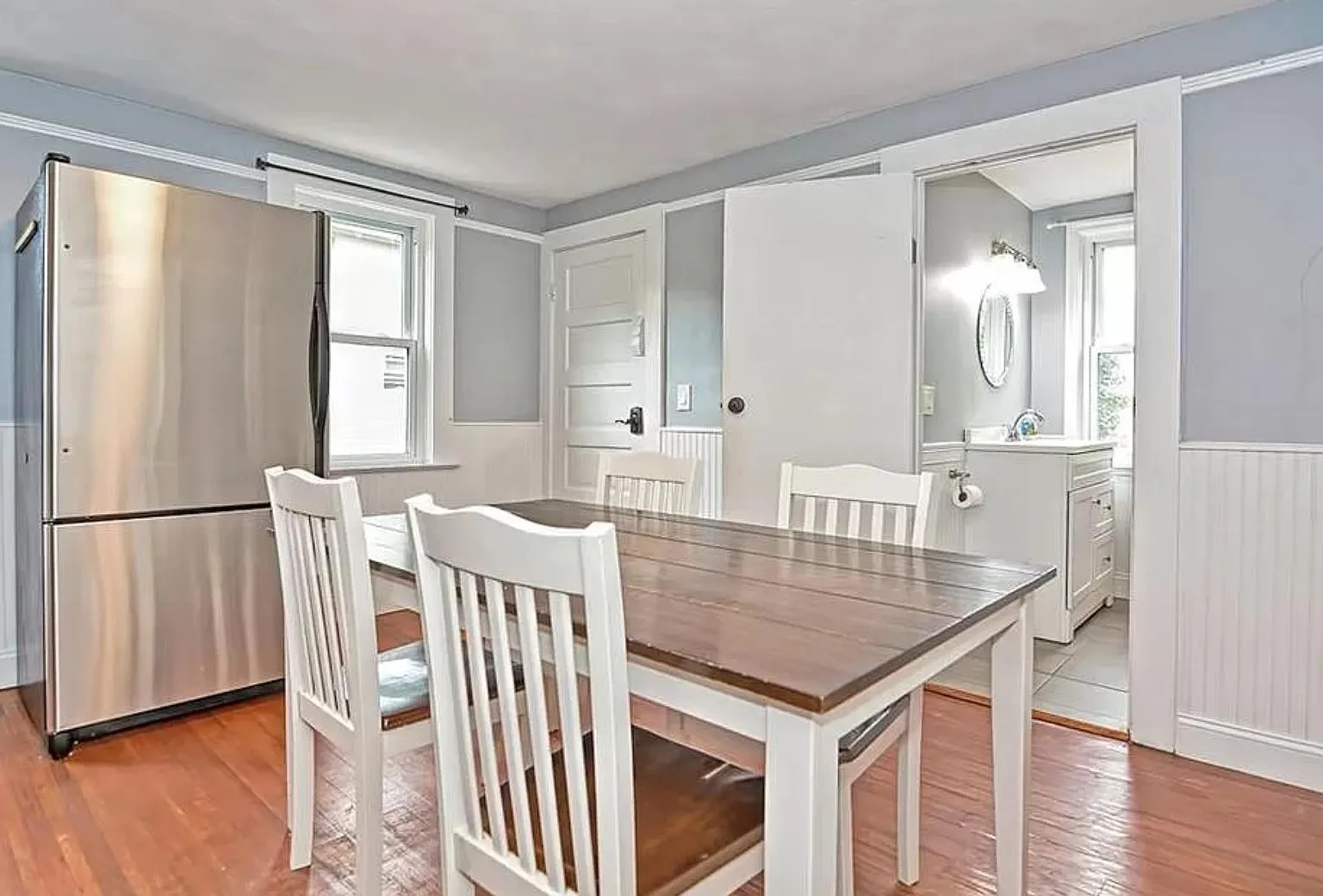 113 Dewolf Ave — Photo 2