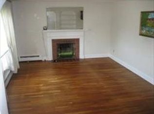 14 Corbett Rd, Lawrence, MA 01843