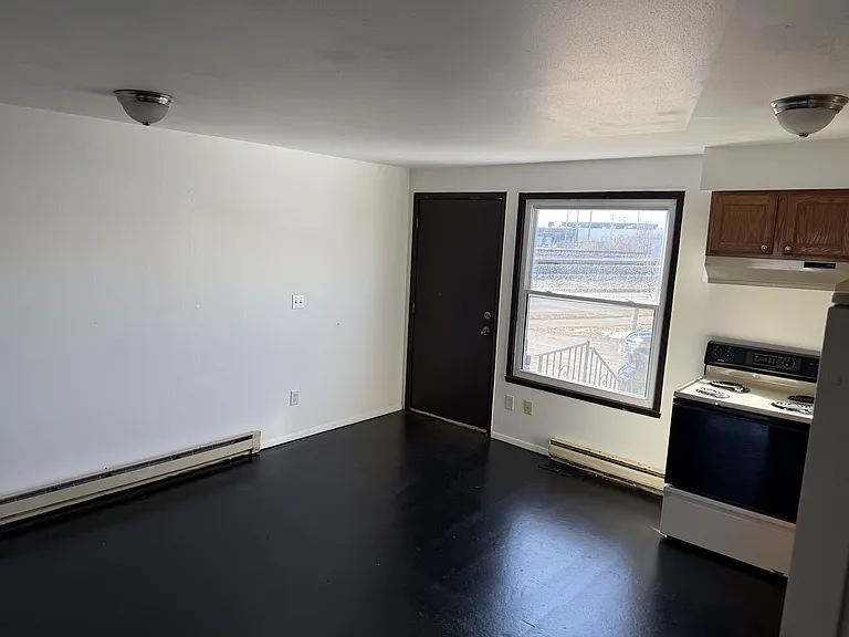 720 Fairwood Dr #3 — Photo 5