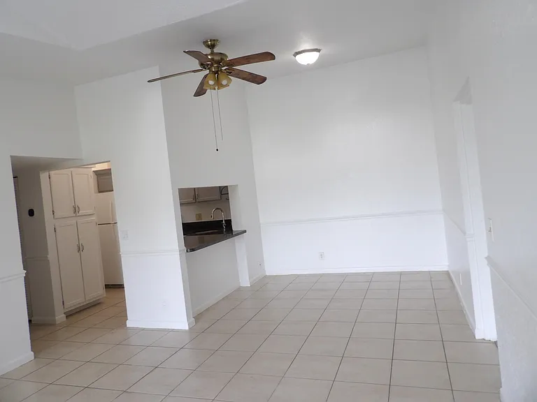728 Sunny Pine Way #C3 — Photo 2