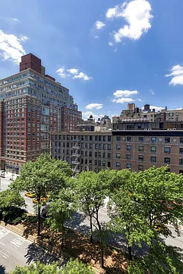 Rented by Cooper & Cooper Real Estate | media 11