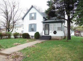 229 N Chicago Ave, Rockford, IL